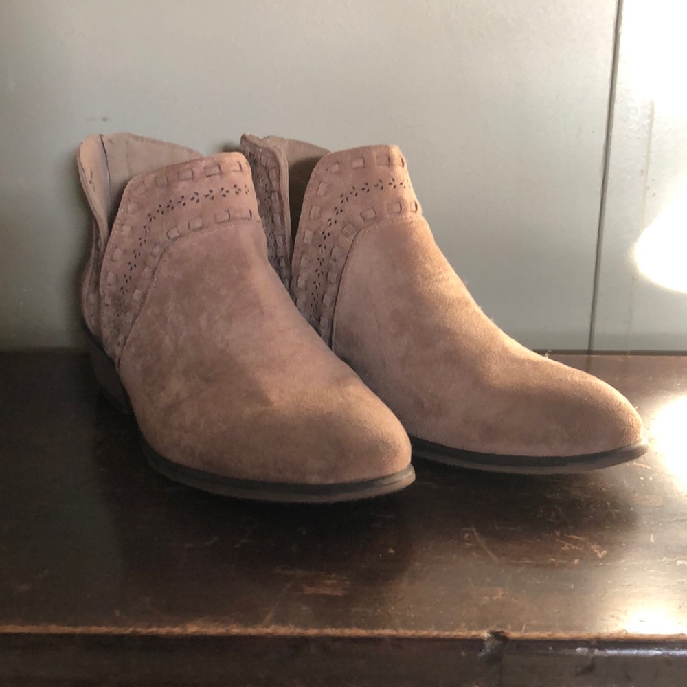 Women’s Pierre Dumas Ankle Boots 8.5